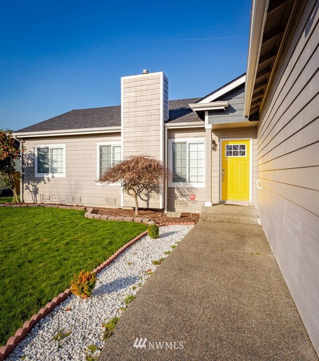 701 Belfair Ave SW, Orting, WA 98360 - photo 2