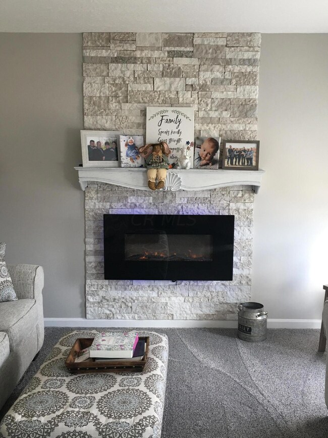 1270 Eastwood Dr, Circleville, OH 43113 - photo 5