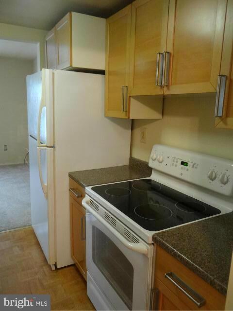 1836 Blue Jay Ct, Severn, MD 21144 - photo 7