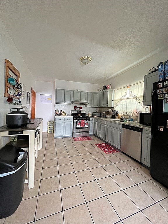 469 Windsor St unit 2, Cambridge, MA 02141 - photo 6