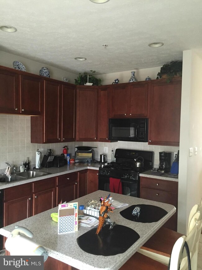 845 Middle River Rd, Middle River, MD 21220 - photo 6