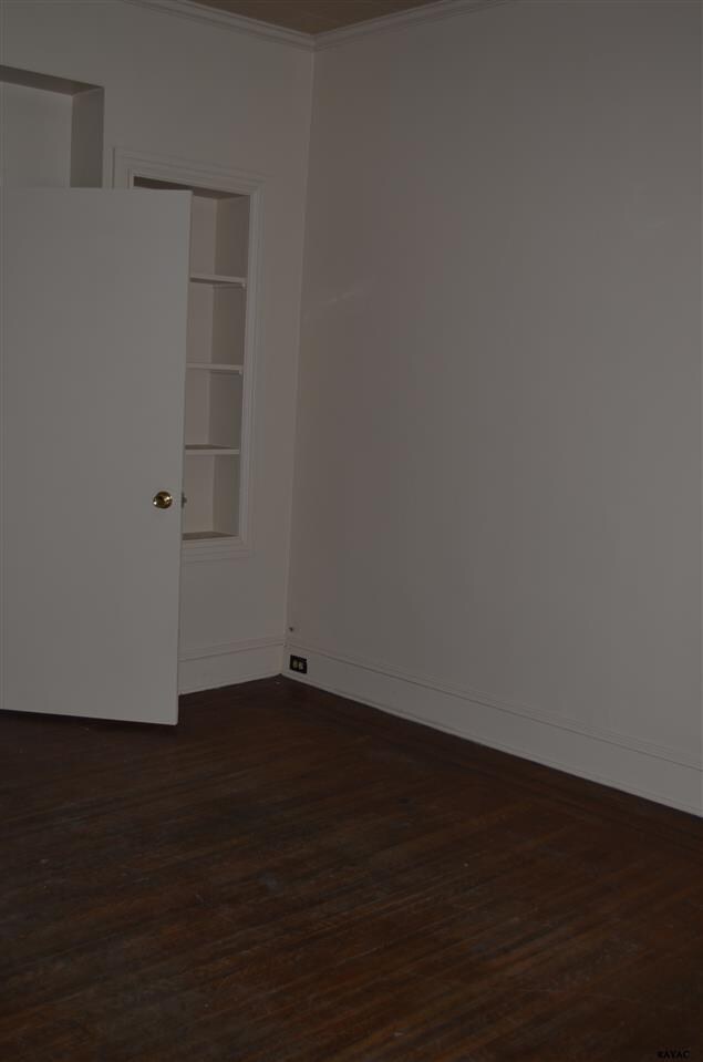 643 W Princess St unit . 1, York, PA 17401 - photo 2