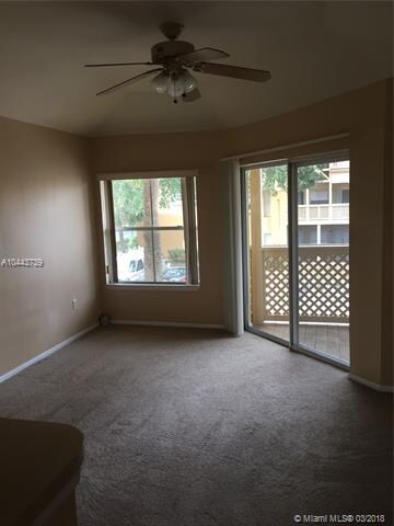 4783 Via Palm Lakes unit 118, West Palm Beach, FL 33417 - photo 2