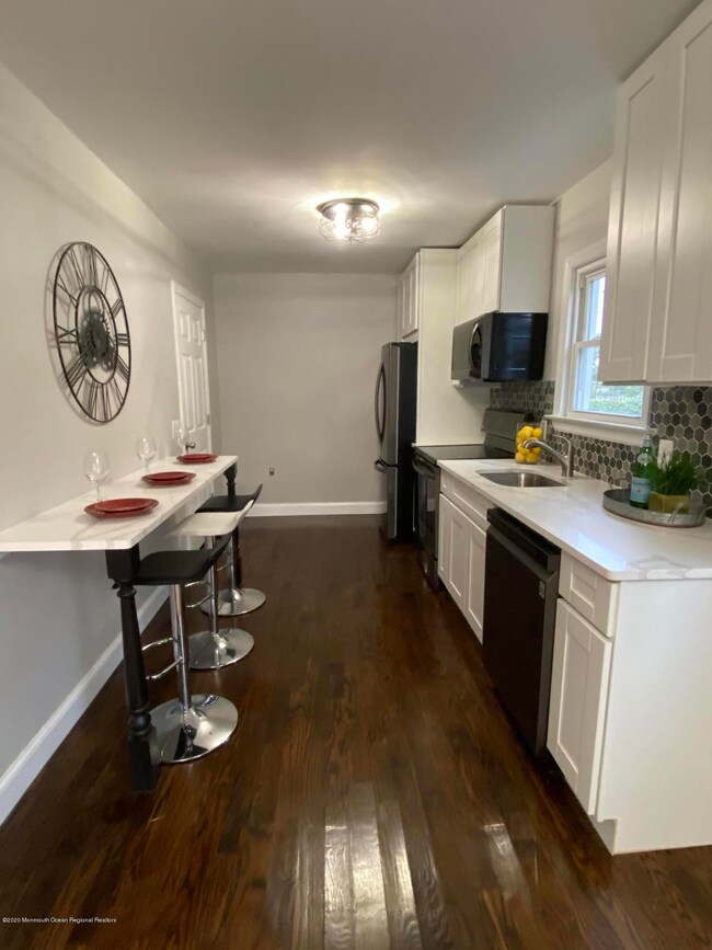 40 Locust Ave, Eatontown, NJ 07724 - photo 7