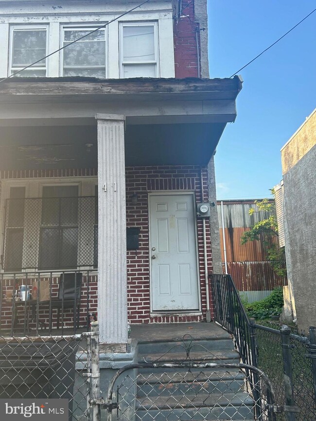 421 Lansdowne Ave, Camden, NJ 08104 - photo 3