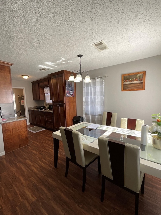 2515 Harris St, Baytown, TX 77521 - photo 5