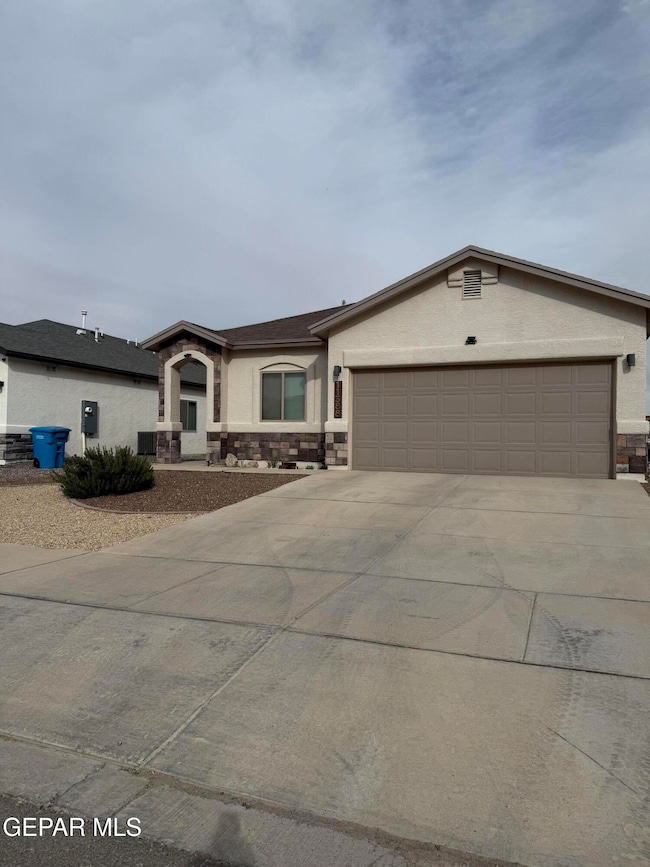 11388 Santa Barbara Dr, Socorro, TX 79927 - photo 3