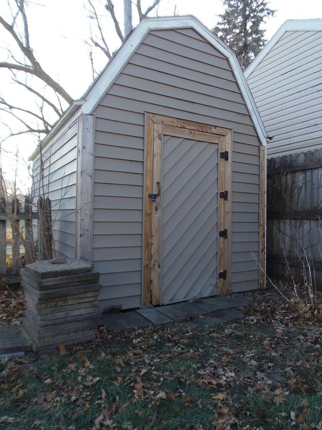 Shed