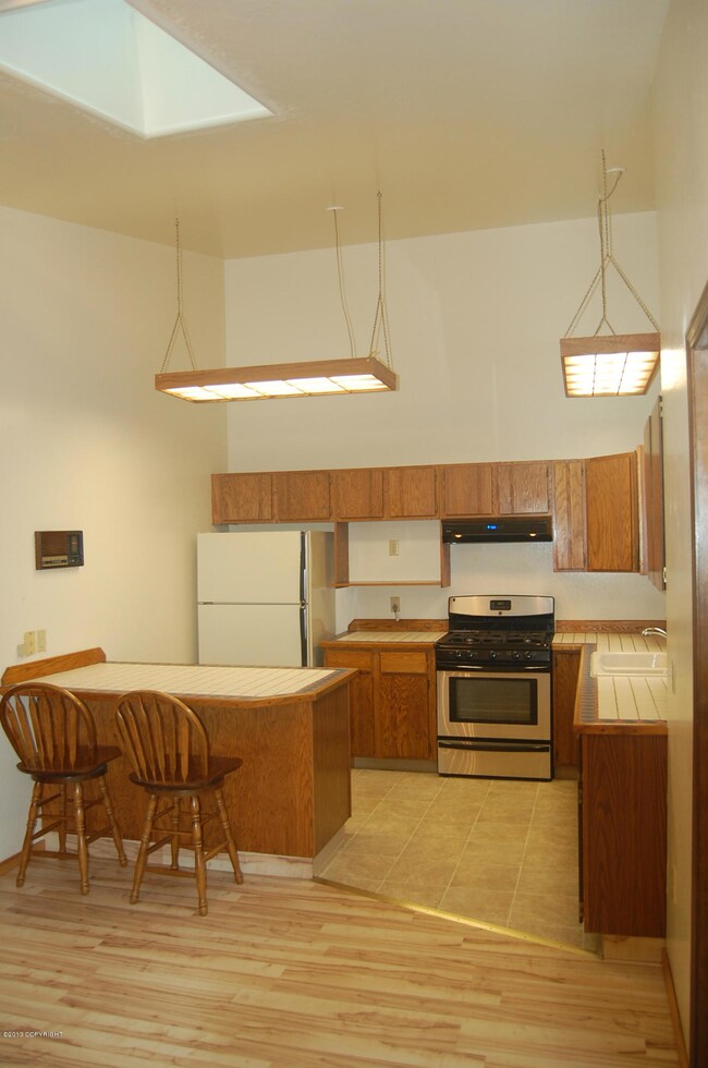 Kitchen 2-2