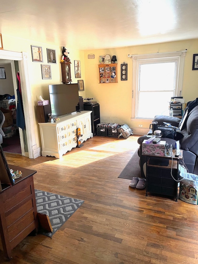 206 N Howell St, Owosso, MI 48867 - photo 3