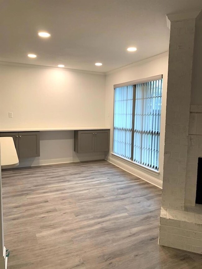 Built-ins in DR