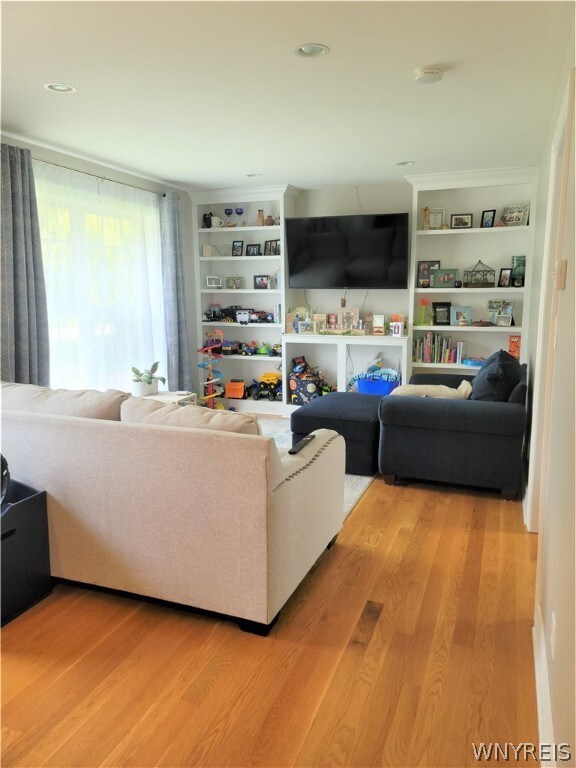 197 Doyle Dr, North Tonawanda, NY 14120 - photo 6