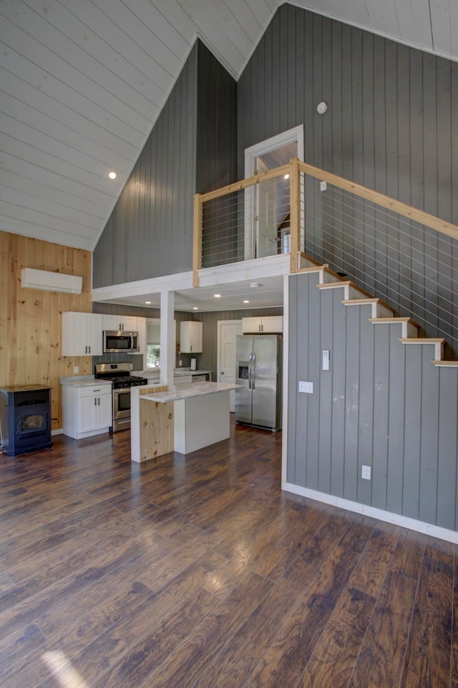 6 Meadow Ln - Downstairs2