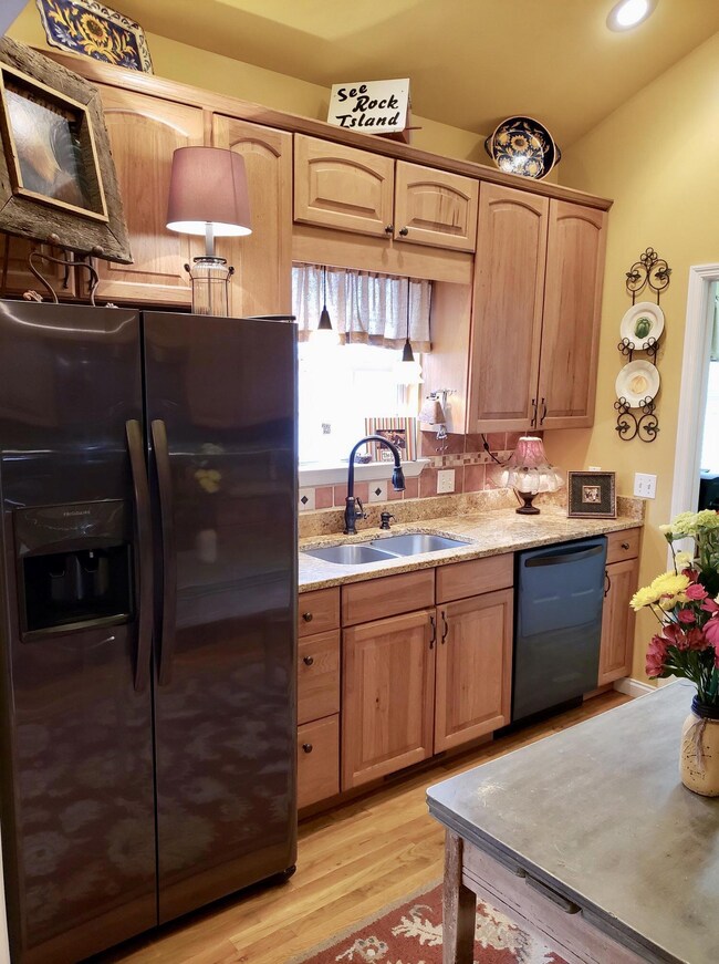 161 N Steeplechase Dr, McMinnville, TN 37110 - photo 4