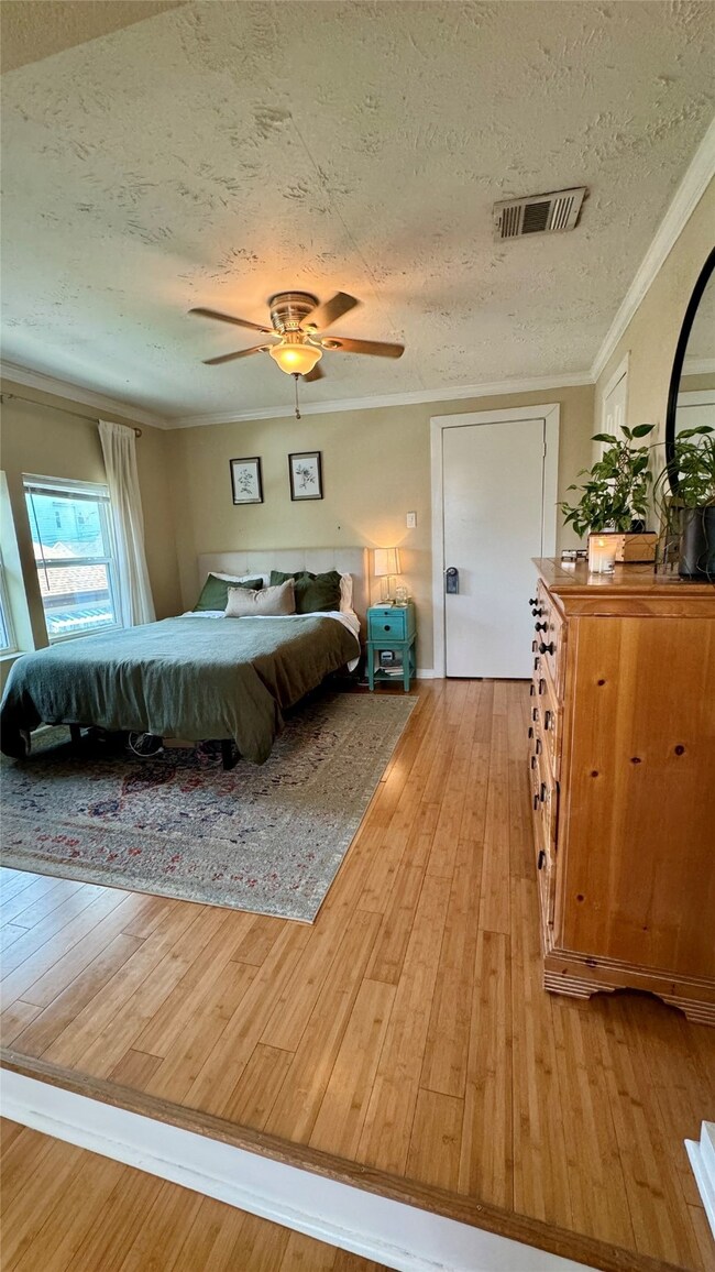 404 Quitman St unit 1, Houston, TX 77009 - photo 3