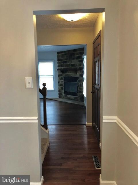 229 Glenridge Dr, Winchester, VA 22602 - photo 6