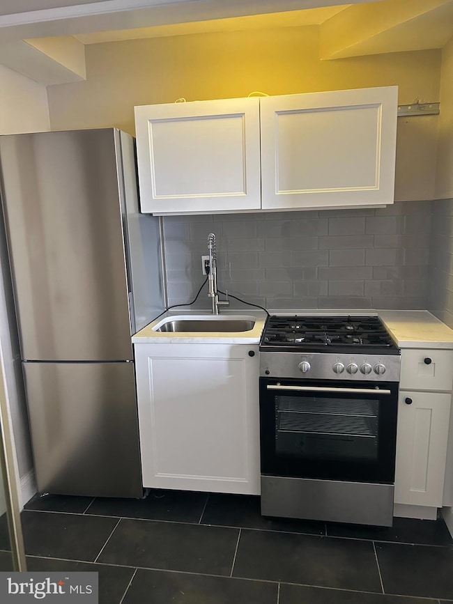 1810 18 Rittenhouse Square unit 1609, Philadelphia, PA 19103 - photo 2