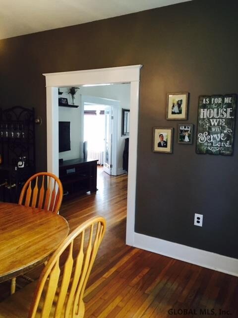 20 Oakwood Place, Delmar, NY 12054 - photo 5