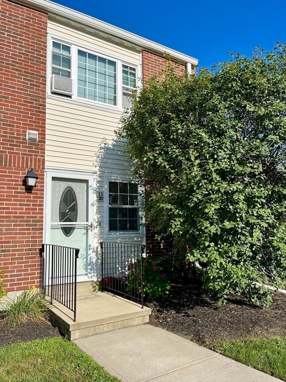 41 Foundry St unit 11-20, South Easton, MA 02375 - photo 2