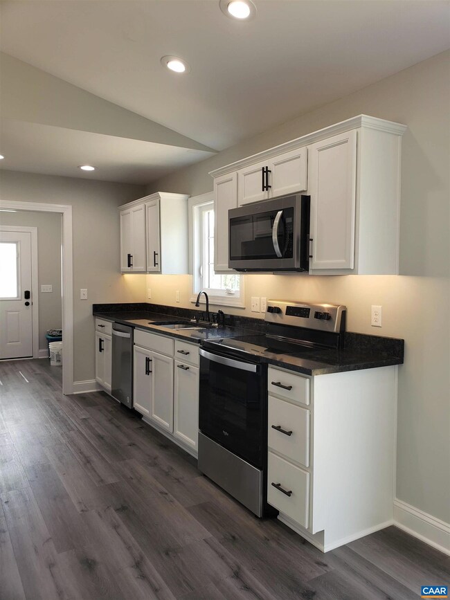 391 Burnt Tree Way, Orange, VA 22960 - photo 6