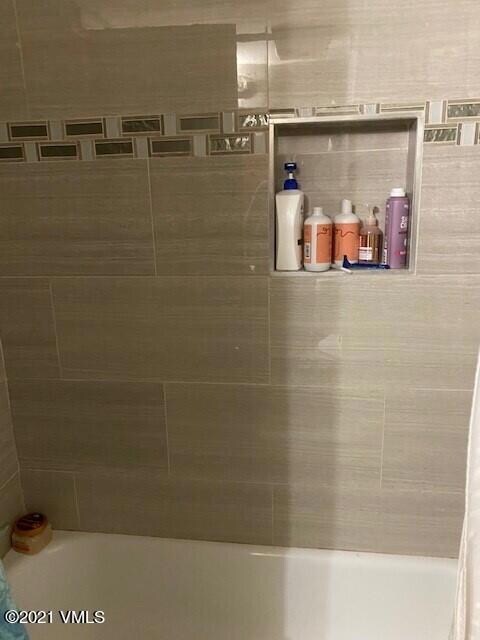 Shower2