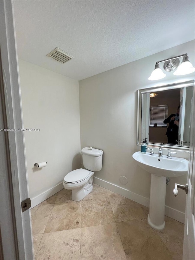 1043 SW 9th Ct unit F1, Miami, FL 33130 - photo 5