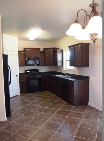 1092 Painley Place, Horizon City, TX 79928 - photo 2