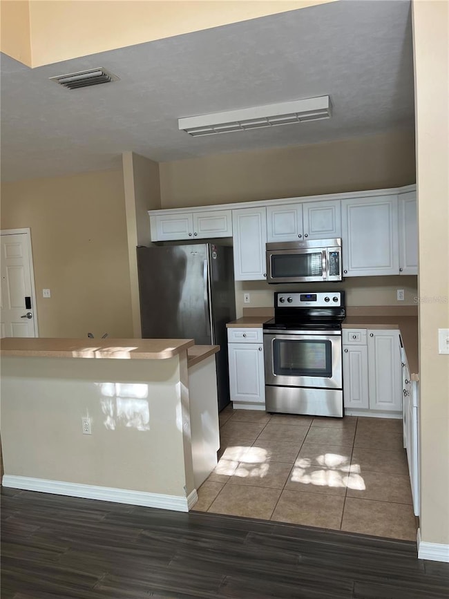9150 SW 49th Place unit C, Gainesville, FL 32608 - photo 3