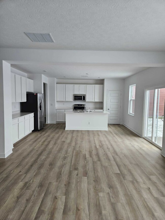 17279 Gresham Ln, Westfield, IN 46074 - photo 4