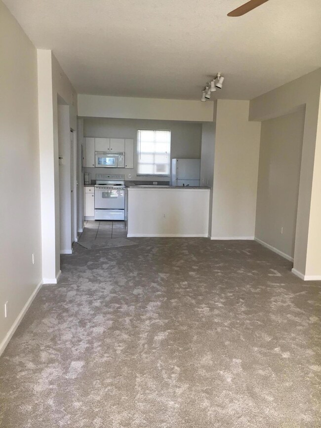 1152 University Blvd unit 13, Jupiter, FL 33458 - photo 2