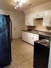 203 Madison St unit A, Cleburne, TX 76033 - photo 5