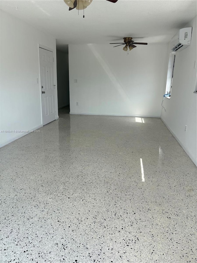 1125 SE 9th Ave unit 4, Hialeah, FL 33010 - photo 6