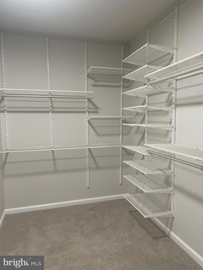 2461 Streamview Dr, Waldorf, MD 20603 - photo 6