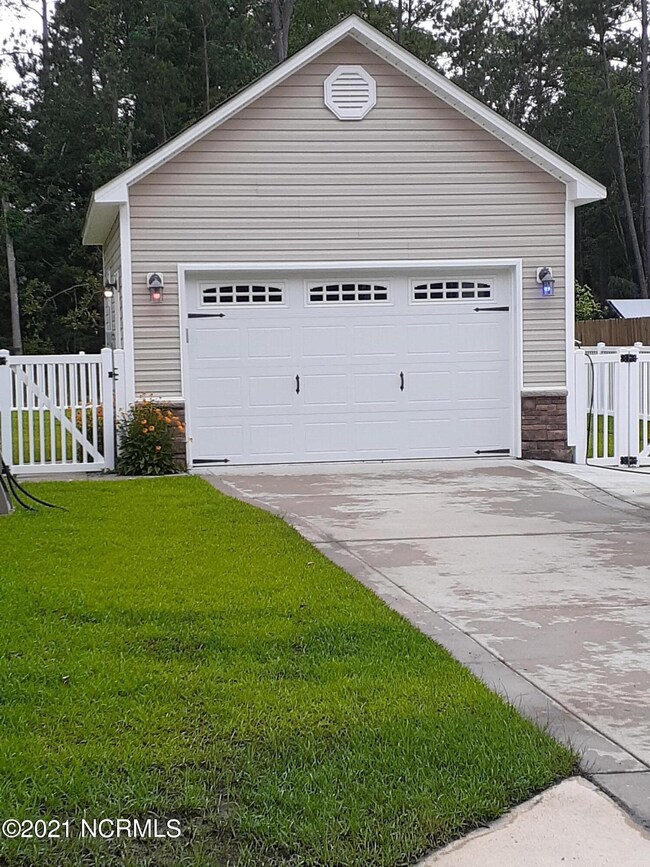 2ND GARAGE