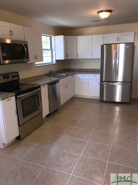 New kitchen, new lighting, lots of room and lots o