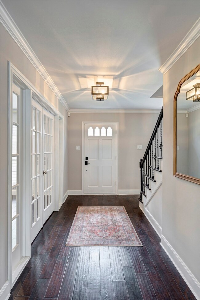 13514 Kingsride Ln, Houston, TX 77079 - photo 2