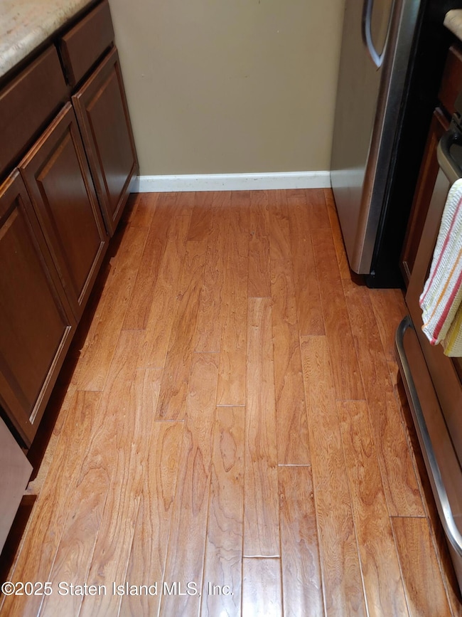 20 Meadow Place unit E, Staten Island, NY 10306 - photo 7