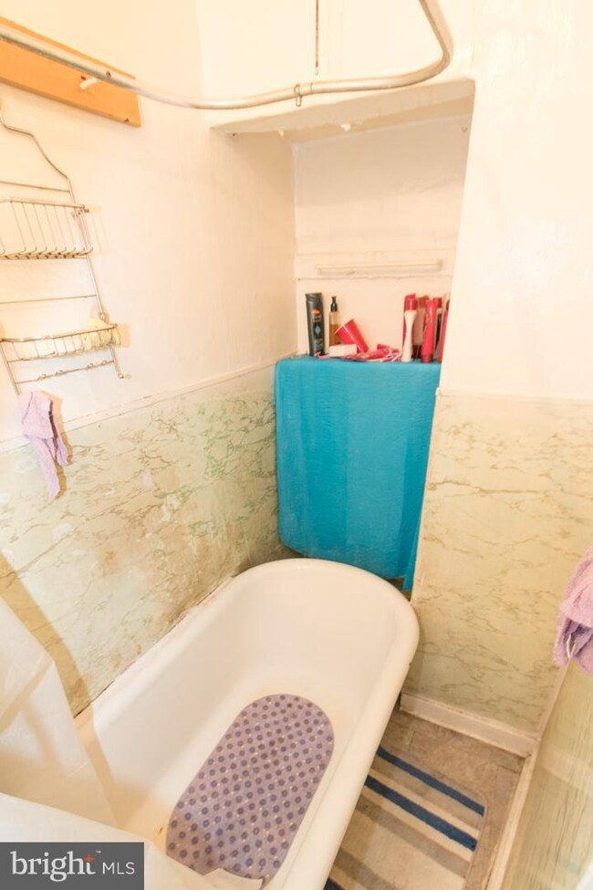 520 N Duncan St, Baltimore, MD 21205 - photo 7