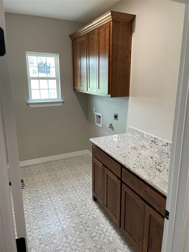 9741 Dripping Spring Rd, Denison, TX 75021 - photo 4