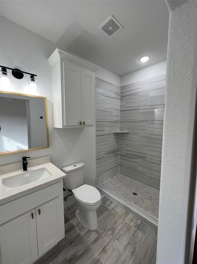 1517 Ridgeview Cir, Granbury, TX 76048 - photo 7