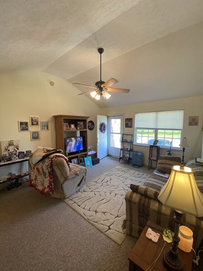 31 Fox Creek Ct, Manchester, TN 37355 - photo 3