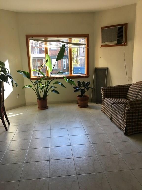 45 Bay State Ave unit 1, Somerville, MA 02144 - photo 5