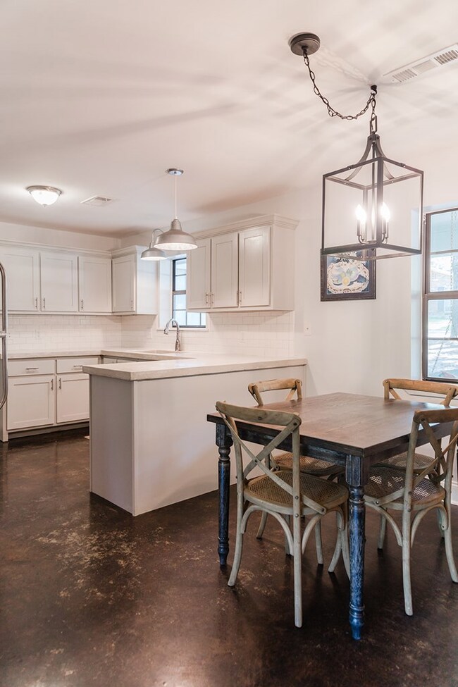 1012 Crawford Cir, Oxford, MS 38655 - photo 4