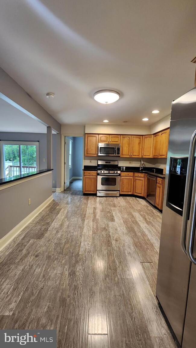 403 Franklin Rd, Glassboro, NJ 08028 - photo 5