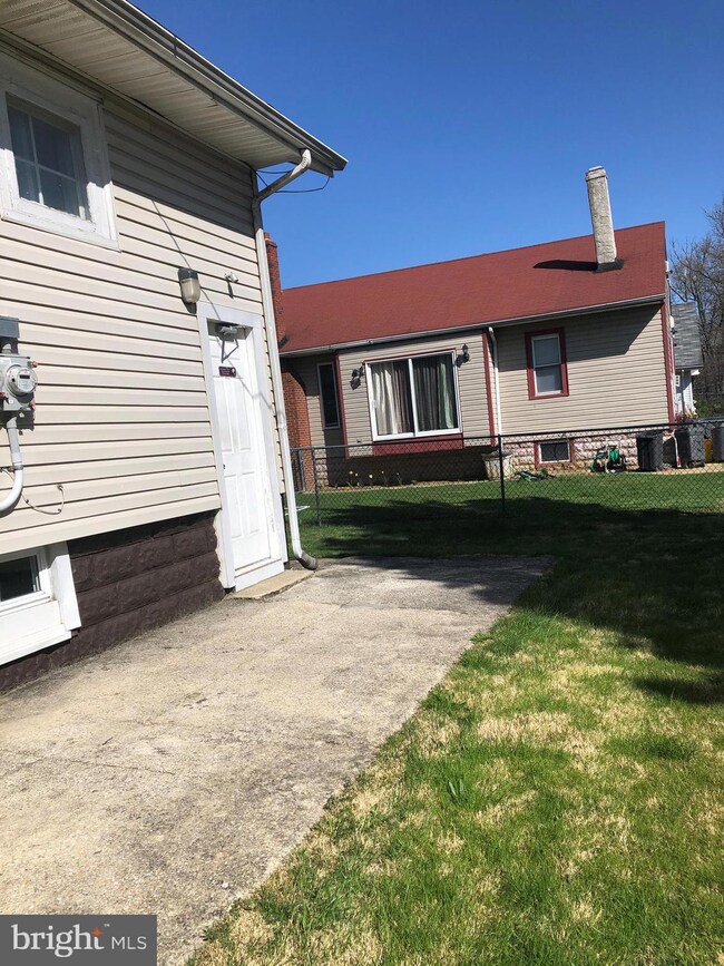 222 Cypress Ave, Oaklyn, NJ 08107 - photo 2