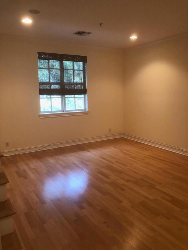 313 S Bromeliad, West Palm Beach, FL 33401 - photo 4