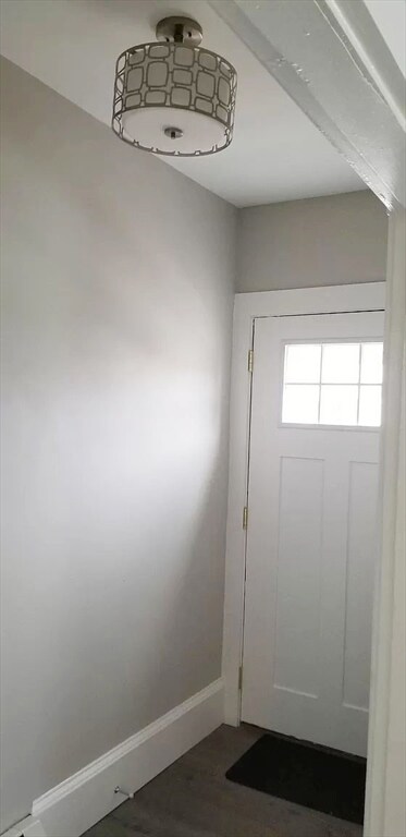 20-22 Lafayette Rd unit 1L, Ipswich, MA 01938 - photo 2