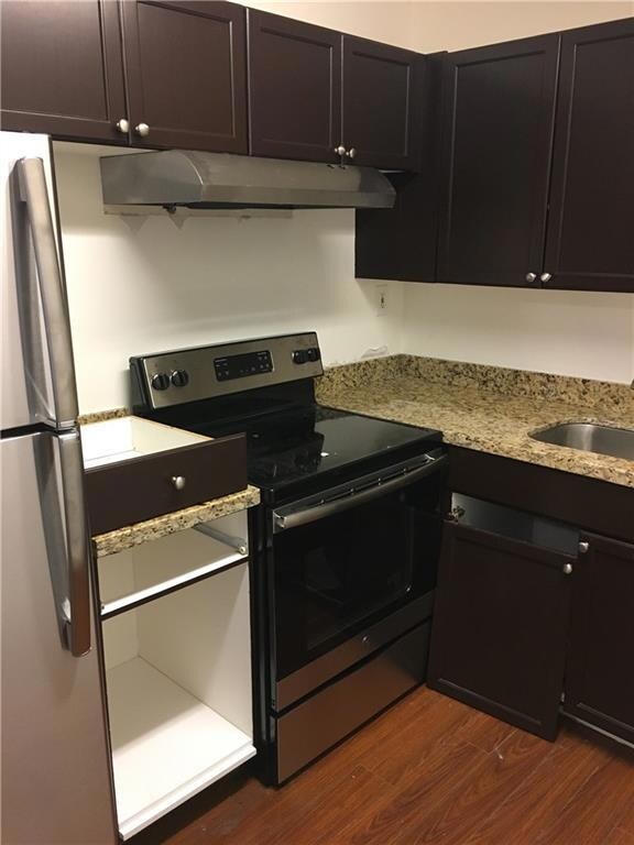 1120 Meadows Cir, Boynton Beach, FL 33436 - photo 2