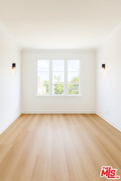 1201 N Crescent Heights Blvd unit 302, West Hollywood, CA 90046 - photo 2