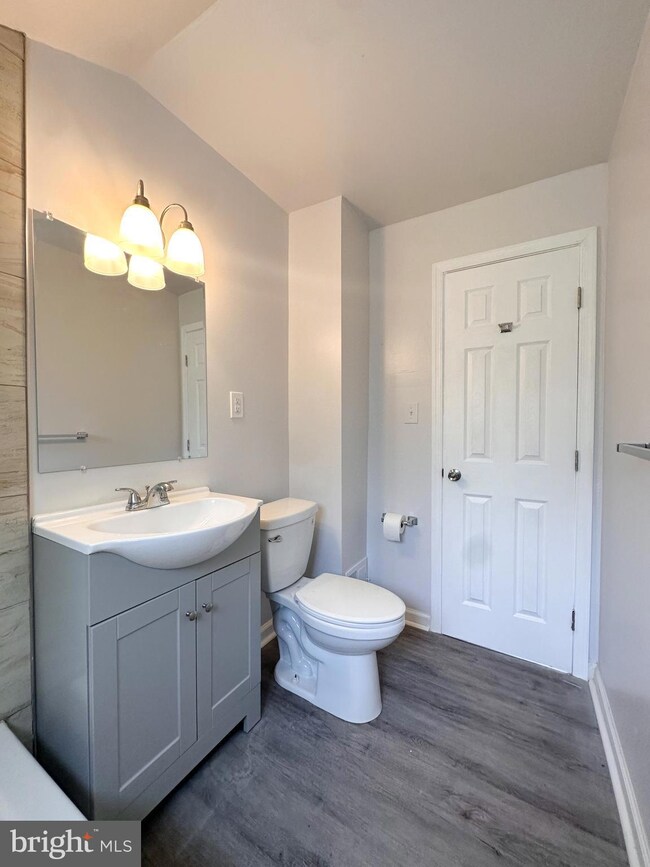 5218 Hayes St NE, Washington, DC 20019 - photo 6